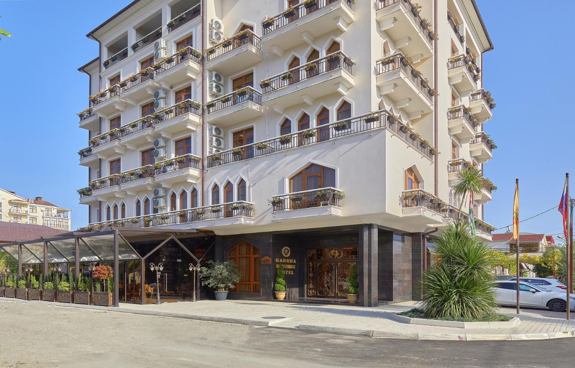 Garuda Boutique Hotel 수쿰 외부 사진