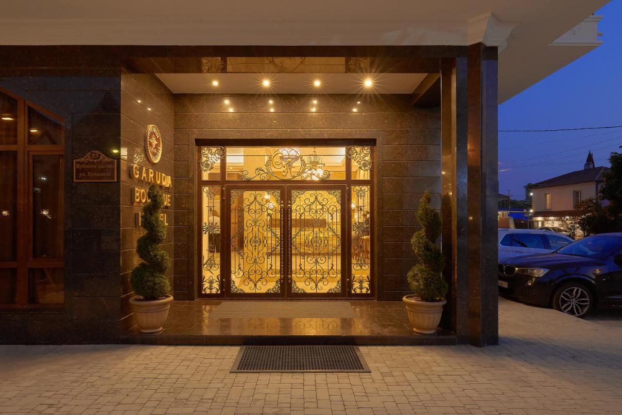 Garuda Boutique Hotel 수쿰 외부 사진